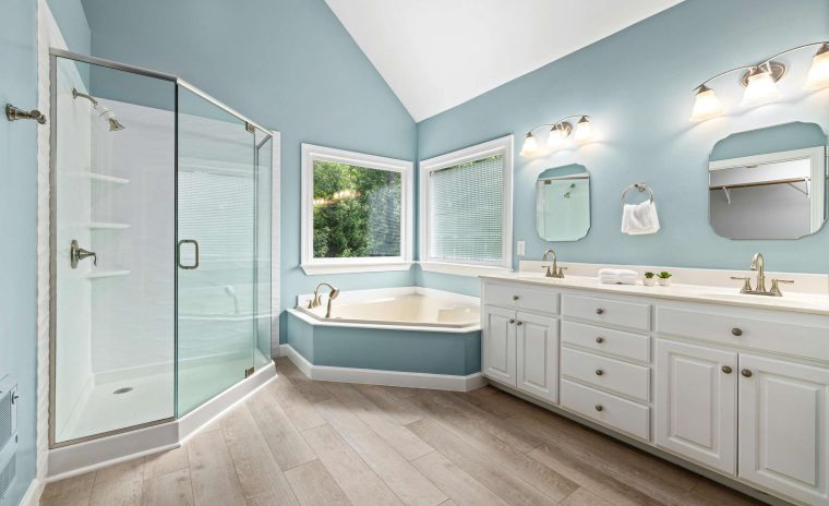 Average Bathroom Remodel Cost in Florida