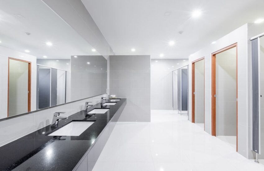 How Much Does a Commercial Bathroom Renovation Cost in Florida?